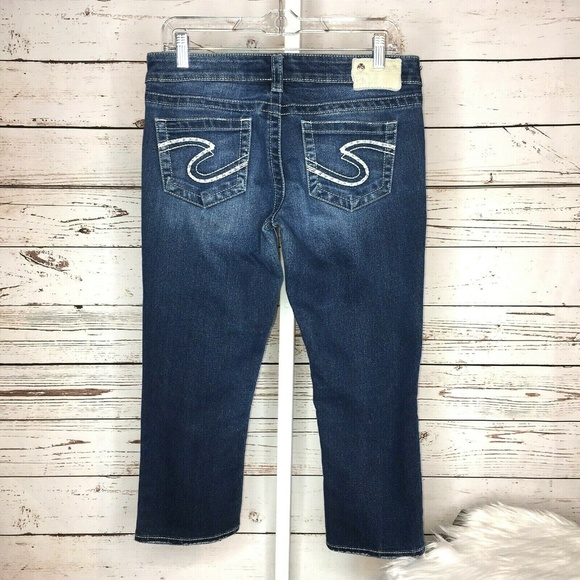 Silver Jeans Denim - Silver Aiko Capri medium wash jeans Size 28